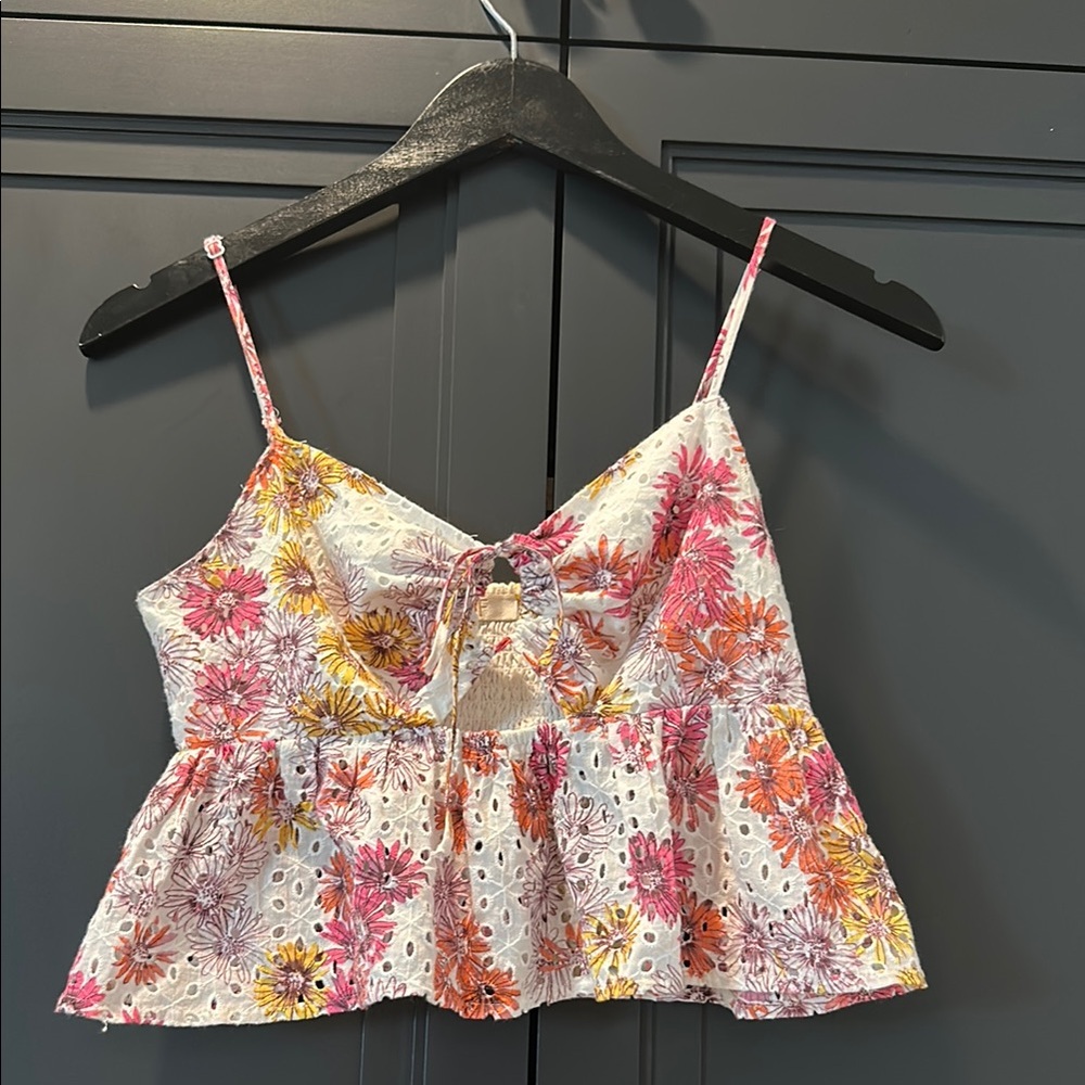 Floral Eyelet Women’s Tank